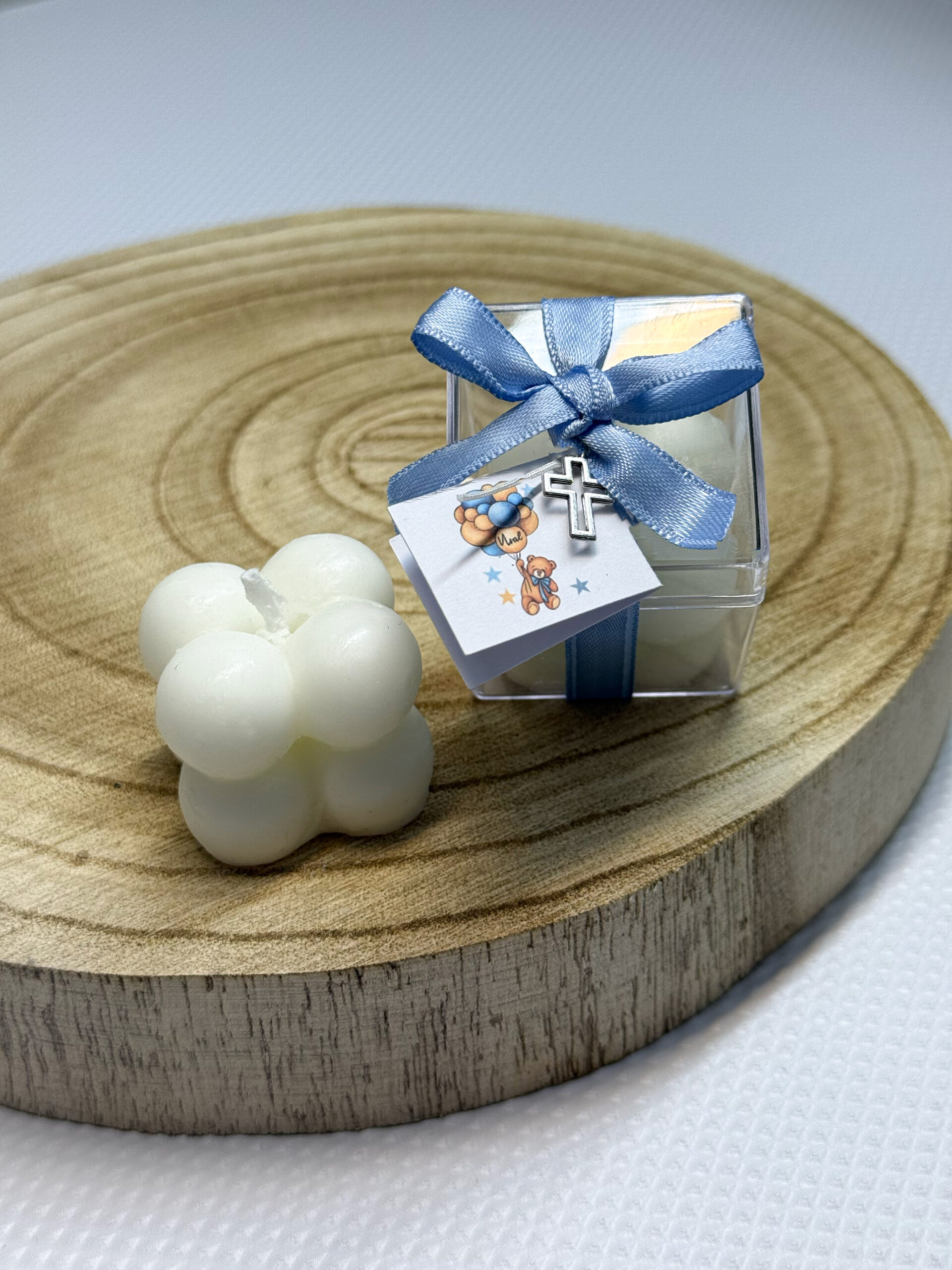 Подаръчна свещ