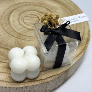 Подаръчна свещ