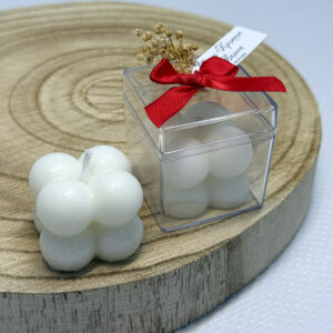 Подаръчна свещ