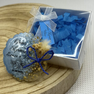 Подаръчна свещ