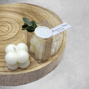 Подаръчна свещ.